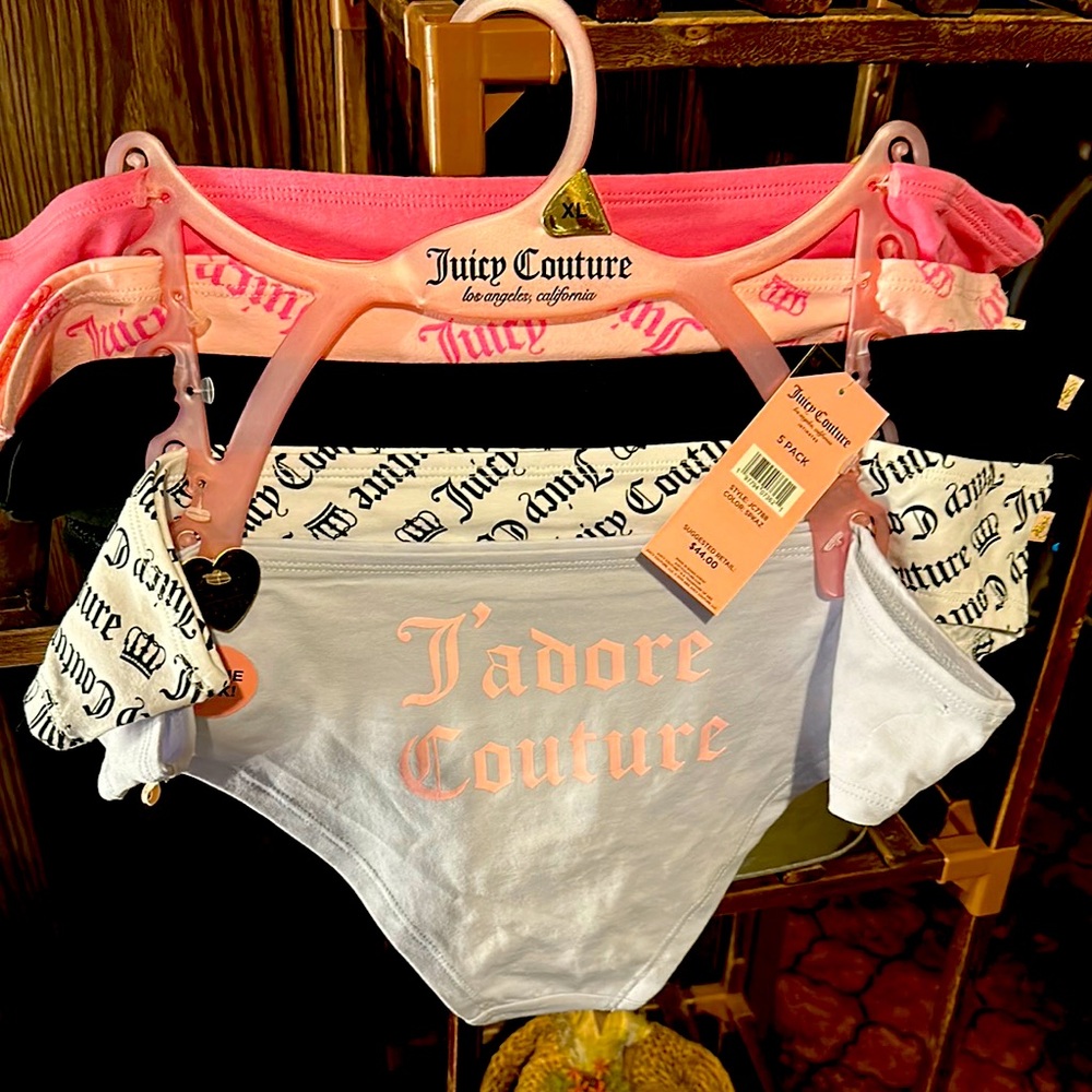 **SOLD**Juicy Couture Women's Panties Set - Pink, Black, White **SOLD**